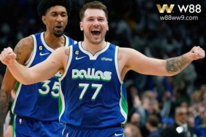 Read more about the article LUKA DONCIC ĐƯỢC ‘THƯỞNG NÓNG’ SAU TRẬN ĐẤU KỶ LỤC